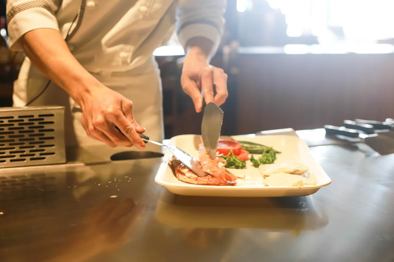 Deep Kitchen Cleaning: Essential Ventilation Care for Restaurants
